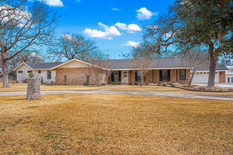 Photo of 1125 Knopp School Rd, Fredericksburg, TX 78624 (MLS # 101756)
