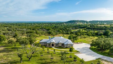 Photo of 273 Admiral Heights Blvd, Fredericksburg, TX 78624 (MLS # 99443)