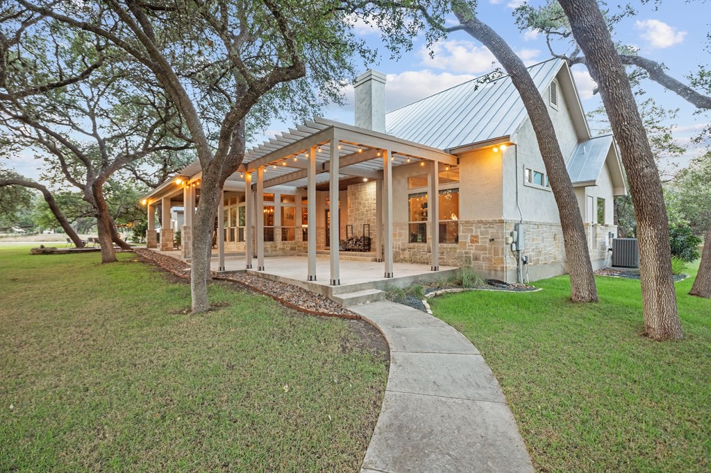 Boerne, Texas, 78006, United States, 3 Bedrooms Bedrooms, ,3 BathroomsBathrooms,Residential,Active,2019166