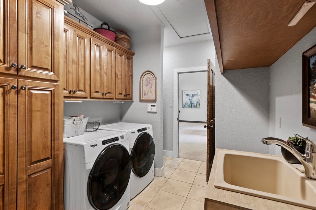 Boerne, Texas, 78006, United States, 3 Bedrooms Bedrooms, ,3 BathroomsBathrooms,Residential,Active,2019166