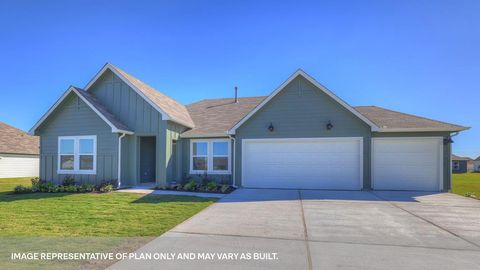 Photo of 182 Teal St, Fredericksburg, TX 78624 (MLS # 101855)