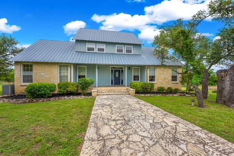 Photo of 5545 Center Point Rd, Fredericksburg, TX 78624 (MLS # 104481)