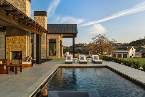 Photo of 82 Presidio Ridge Dr, Fredericksburg, TX 78624 (MLS # 103953)