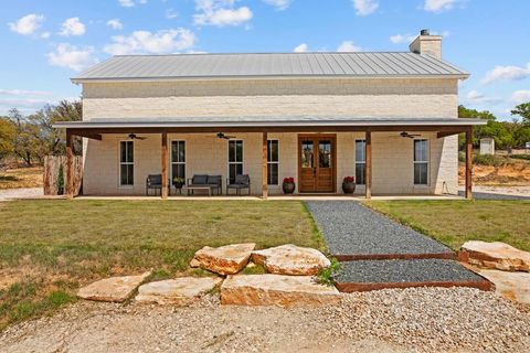 Photo of 792 Langes Mill Rd, Doss, TX 78618 (MLS # 104558)