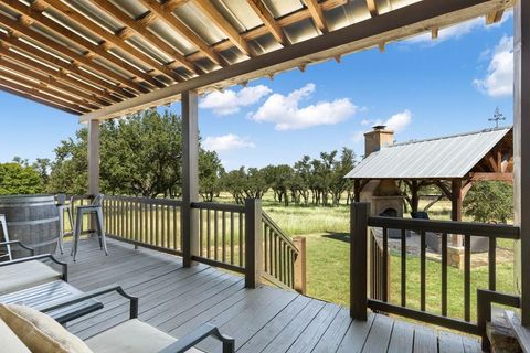 Photo of 434 Gold-Schaefer Rd, Fredericksburg, TX 78624 (MLS # 98462)