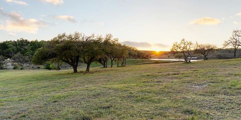 Photo of 656 Hagee Drive, Fredericksburg, TX 78624 (MLS # 100607)