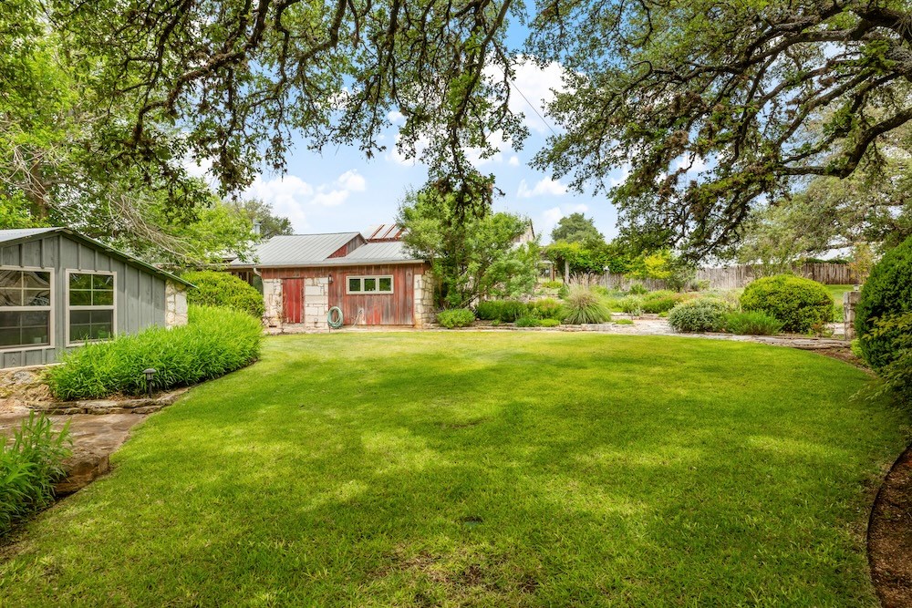 Fredericksburg, Texas, 78624, United States, 3 Bedrooms Bedrooms, ,3 BathroomsBathrooms,Residential,Active,2045665