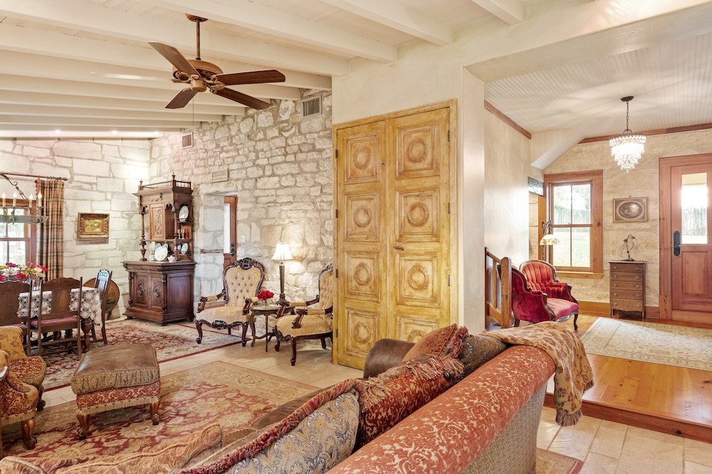 Fredericksburg, Texas, 78624, United States, 3 Bedrooms Bedrooms, ,3 BathroomsBathrooms,Residential,Active,2045665
