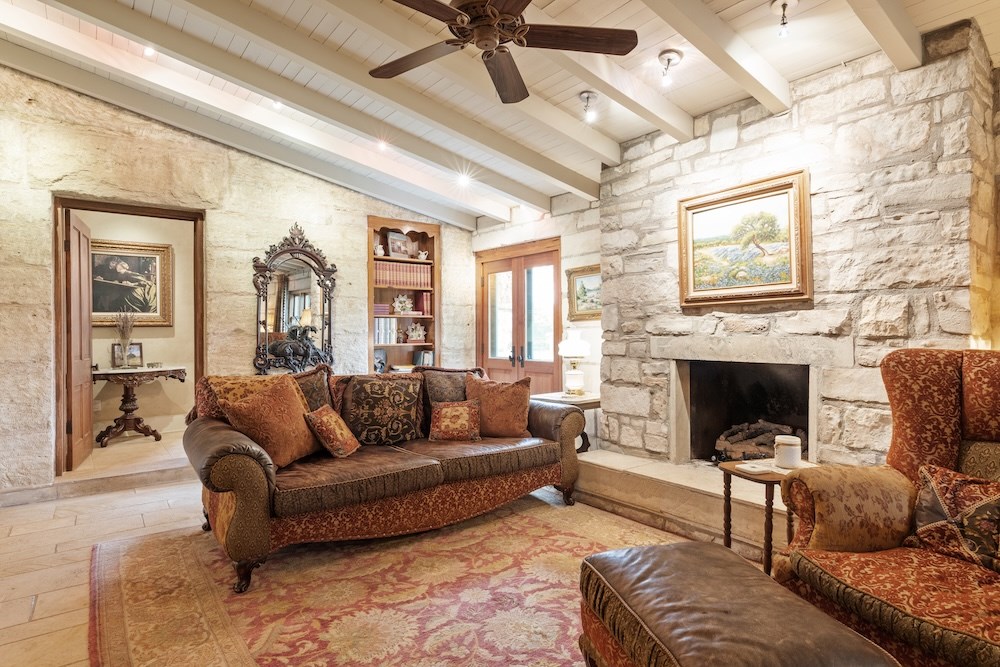 Fredericksburg, Texas, 78624, United States, 3 Bedrooms Bedrooms, ,3 BathroomsBathrooms,Residential,Active,2045665