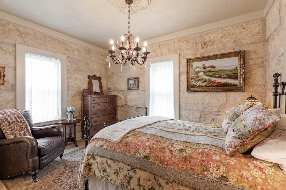 Fredericksburg, Texas, 78624, United States, 3 Bedrooms Bedrooms, ,3 BathroomsBathrooms,Residential,Active,2045665