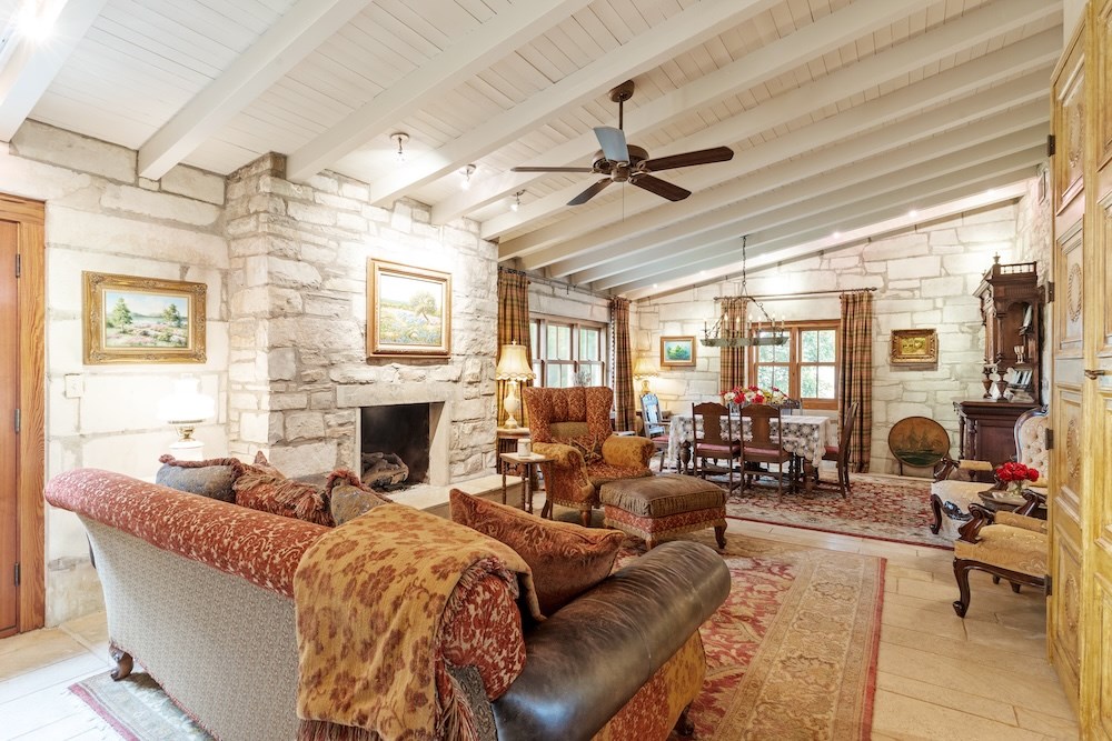 Fredericksburg, Texas, 78624, United States, 3 Bedrooms Bedrooms, ,3 BathroomsBathrooms,Residential,Active,2045665
