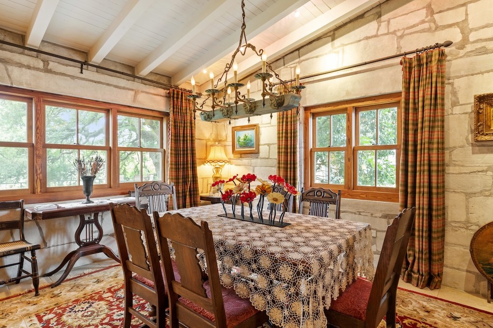 Fredericksburg, Texas, 78624, United States, 3 Bedrooms Bedrooms, ,3 BathroomsBathrooms,Residential,Active,2045665