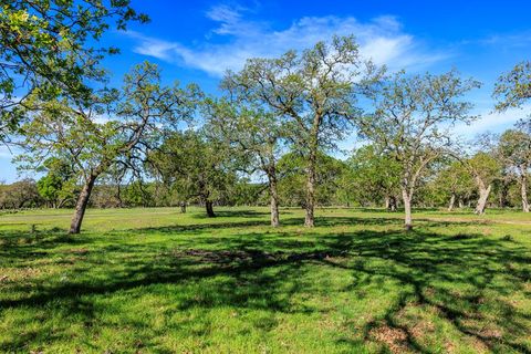 Photo of 257 Dally Rd, Fredericksburg, TX 78624 (MLS # 101748)