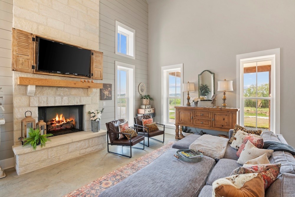Doss, Texas, 78618, United States, 3 Bedrooms Bedrooms, ,3 BathroomsBathrooms,Residential,Active,2016696