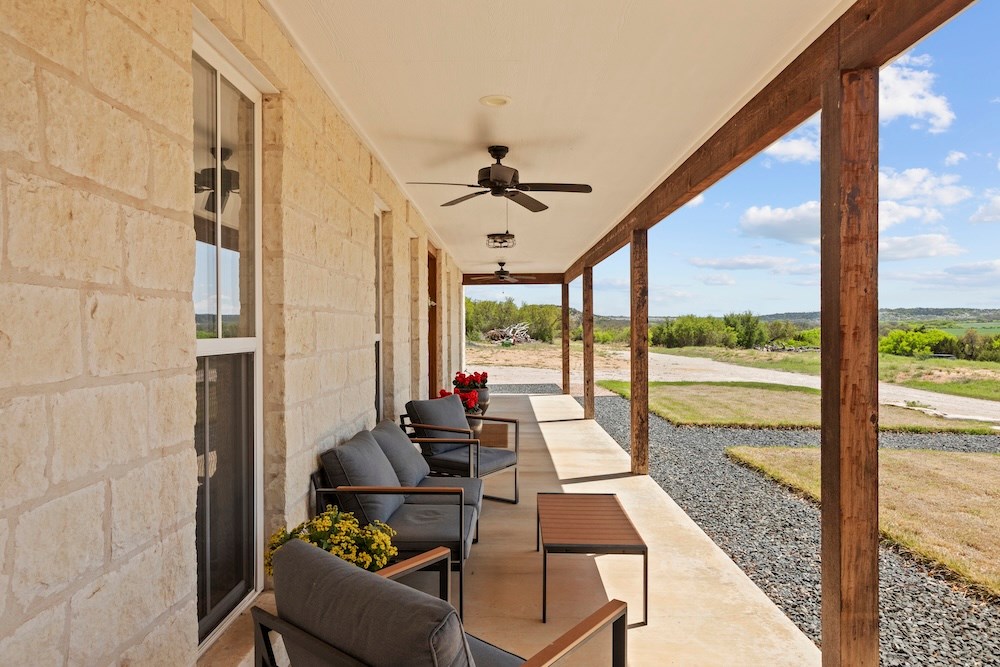 Doss, Texas, 78618, United States, 3 Bedrooms Bedrooms, ,3 BathroomsBathrooms,Residential,Active,2016696