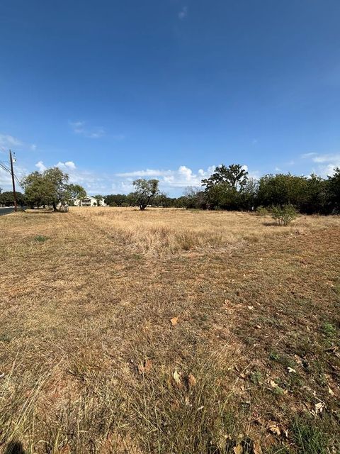 Photo of 116 Cristol Dr, Fredericksburg, TX 78624 (MLS # 99129)