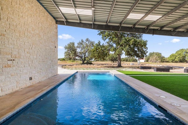 131 S TAILWIND, BLANCO, TX 78606 - Image 9d9a595b1b8ea91bef353fdd550bfde2/4289657631