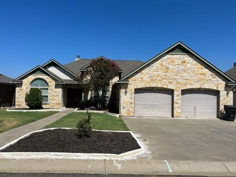 Photo of 204 Dudley Way, Fredericksburg, TX 78624 (MLS # 88985)