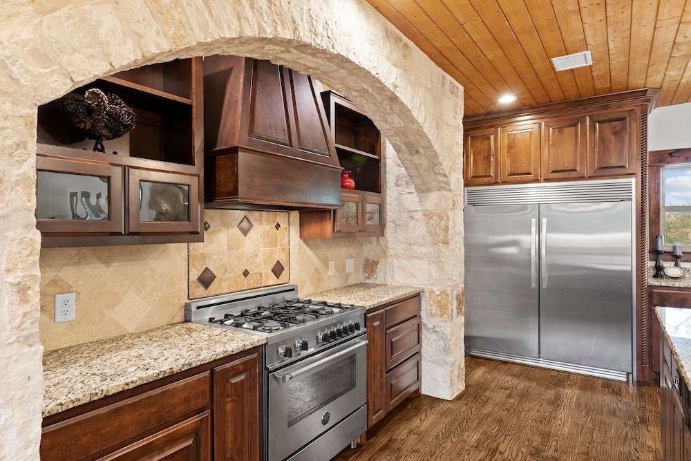 Fredericksburg, Texas, 78624, United States, 4 Bedrooms Bedrooms, ,4 BathroomsBathrooms,Residential,Active,2045756