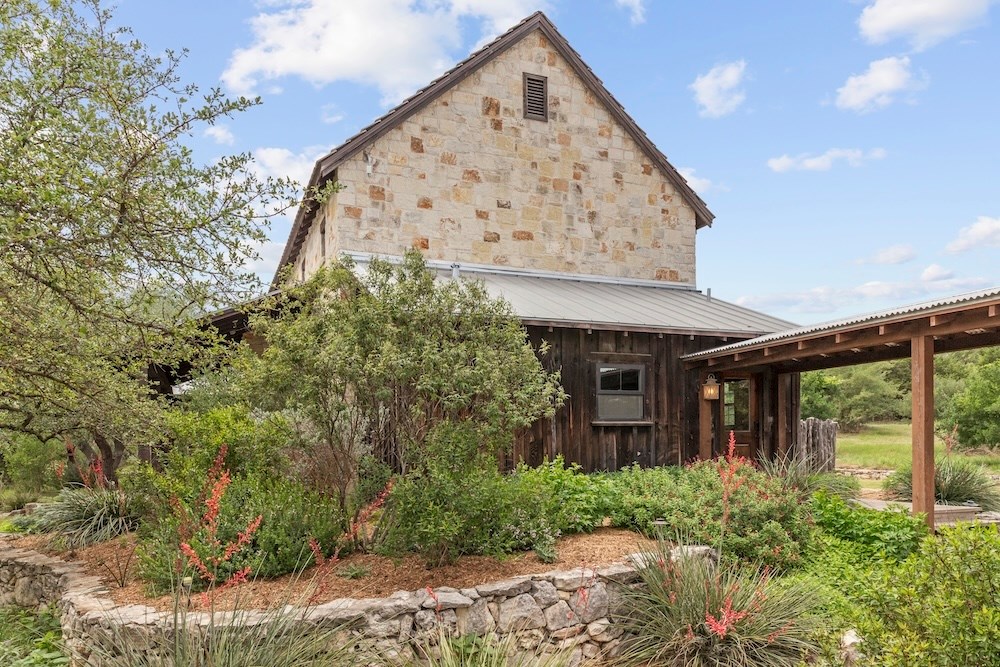 Fredericksburg, Texas, 78624, United States, 4 Bedrooms Bedrooms, ,4 BathroomsBathrooms,Residential,Active,2045756