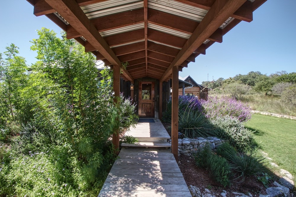 Fredericksburg, Texas, 78624, United States, 4 Bedrooms Bedrooms, ,4 BathroomsBathrooms,Residential,Active,2045756
