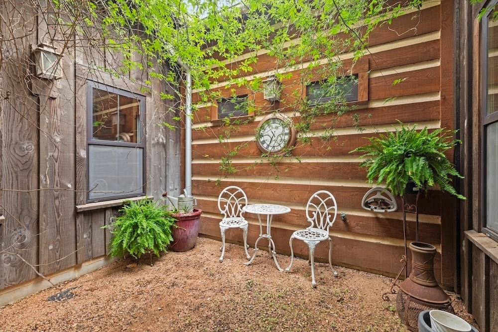 Fredericksburg, Texas, 78624, United States, 4 Bedrooms Bedrooms, ,4 BathroomsBathrooms,Residential,Active,2045756