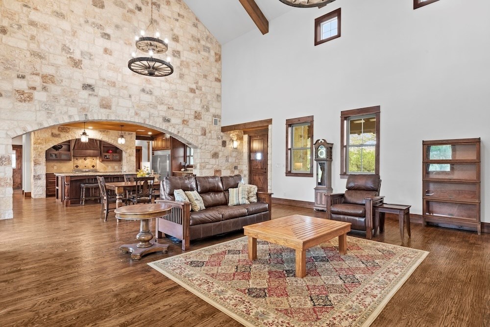 Fredericksburg, Texas, 78624, United States, 4 Bedrooms Bedrooms, ,4 BathroomsBathrooms,Residential,Active,2045756