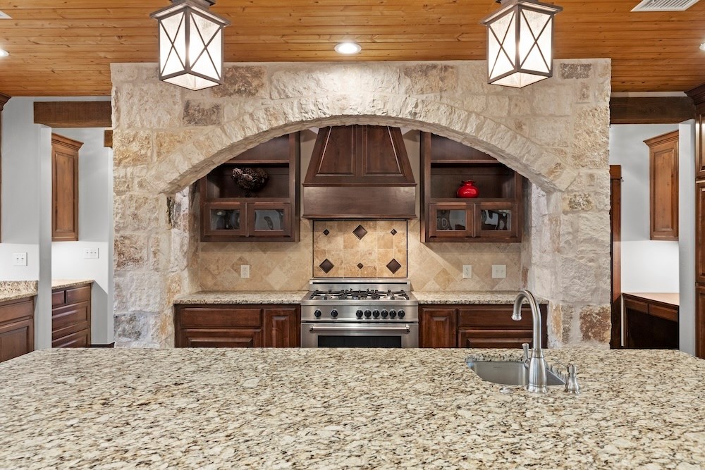 Fredericksburg, Texas, 78624, United States, 4 Bedrooms Bedrooms, ,4 BathroomsBathrooms,Residential,Active,2045756