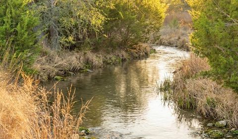 Photo of 2227 Klein-Ahrens Rd, Fredericksburg, TX 78624 (MLS # 104250)