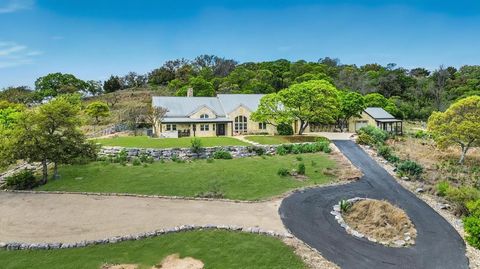 Photo of 116 N Homestead Park Rd, Comfort, TX 78013 (MLS # 104189)