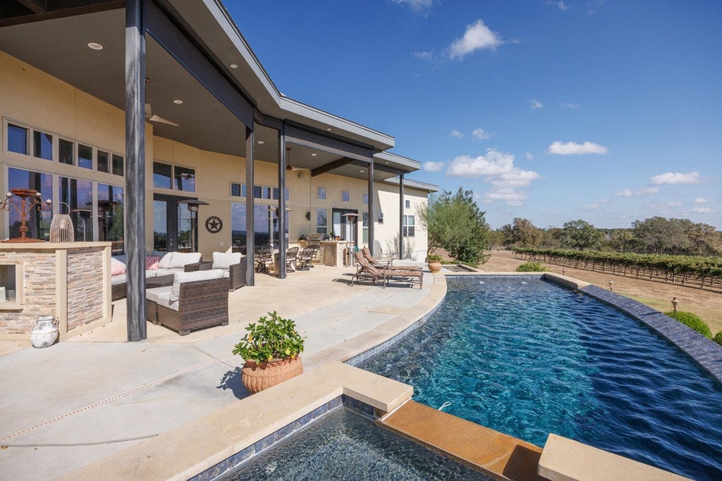 1758 Lincoln Smith Rd, Round Mountain, TX, 78663, USA, 4 Bedrooms Bedrooms, ,4 BathroomsBathrooms,Residential,Active,1758 Lincoln Smith Rd,98954