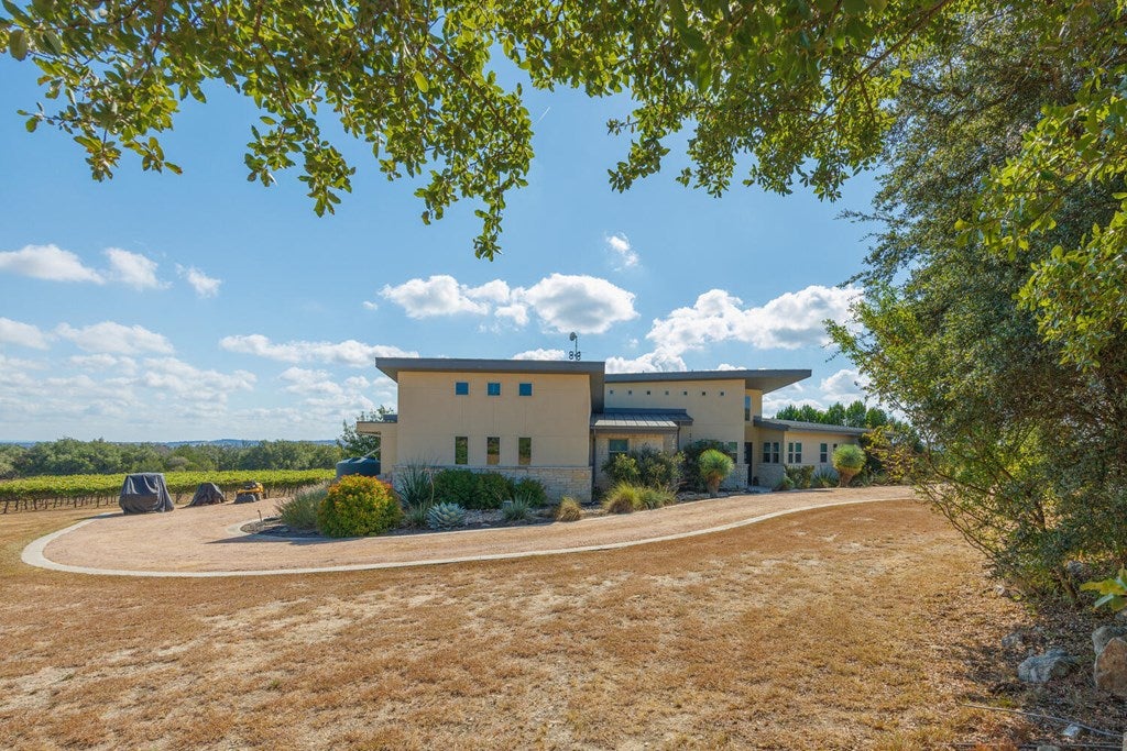 1758 Lincoln Smith Rd, Round Mountain, TX, 78663, USA, 4 Bedrooms Bedrooms, ,4 BathroomsBathrooms,Residential,Active,1758 Lincoln Smith Rd,98954