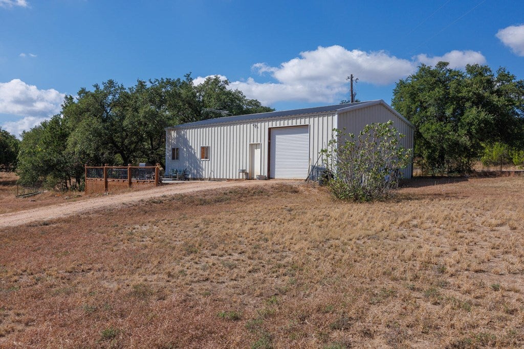 1758 Lincoln Smith Rd, Round Mountain, TX, 78663, USA, 4 Bedrooms Bedrooms, ,4 BathroomsBathrooms,Residential,Active,1758 Lincoln Smith Rd,98954