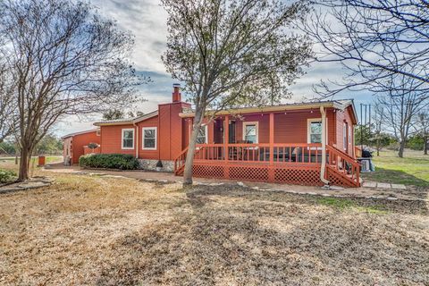 Photo of 9 W Grand Oaks Dr, Harper, TX 78631 (MLS # 96994)