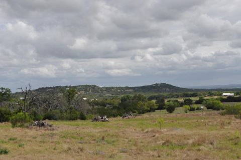 Photo of 2282 Sultemeier-Moellering Rd, Fredericksburg, TX 78624 (MLS # 104243)
