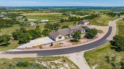 Photo of 220 N Spies Ridge Dr., Fredericksburg, TX 78624 (MLS # 104028)