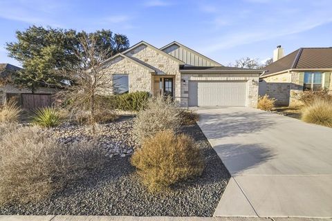 Photo of 718 Emory Dr, Fredericksburg, TX 78624 (MLS # 101752)