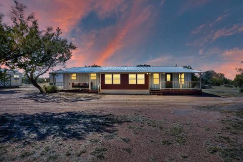 Photo of 25525 Ranch Rd 2323, Llano, TX 78643 (MLS # 101668)