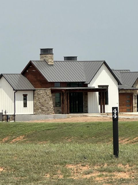 Photo of 103 Baurenhof Ct., Fredericksburg, TX 78624 (MLS # 96846)