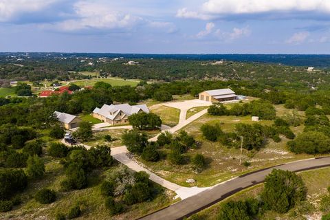 Photo of 195 Kamira Dr, Kerrville, TX 78028 (MLS # 104610)
