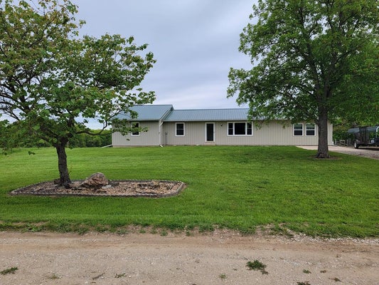 23251 JUPITER AVE, MACON, MO 63552 - Image ccf7dfc2c9d961a0cfe951d8d0ff1d5e/1178840078