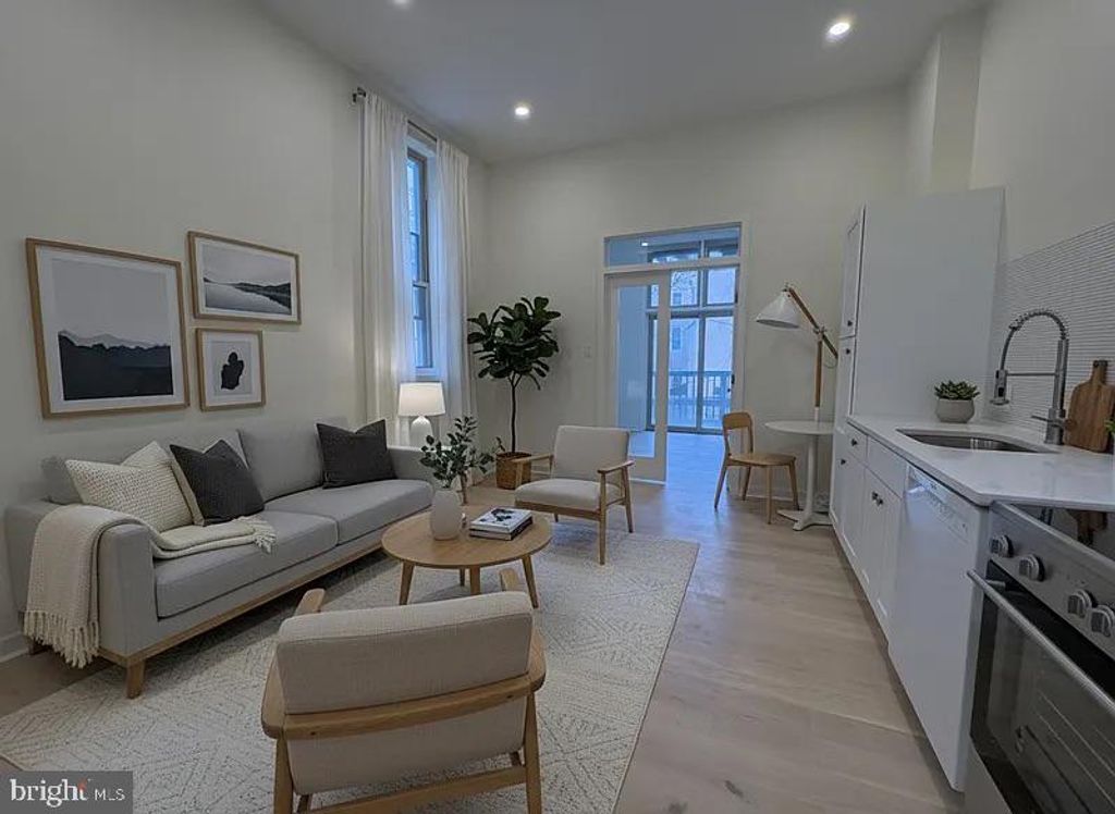 Photo of 2011 Green Street #UNIT 2R, PHILADELPHIA, PA 19130 (MLS # PAPH2576728)