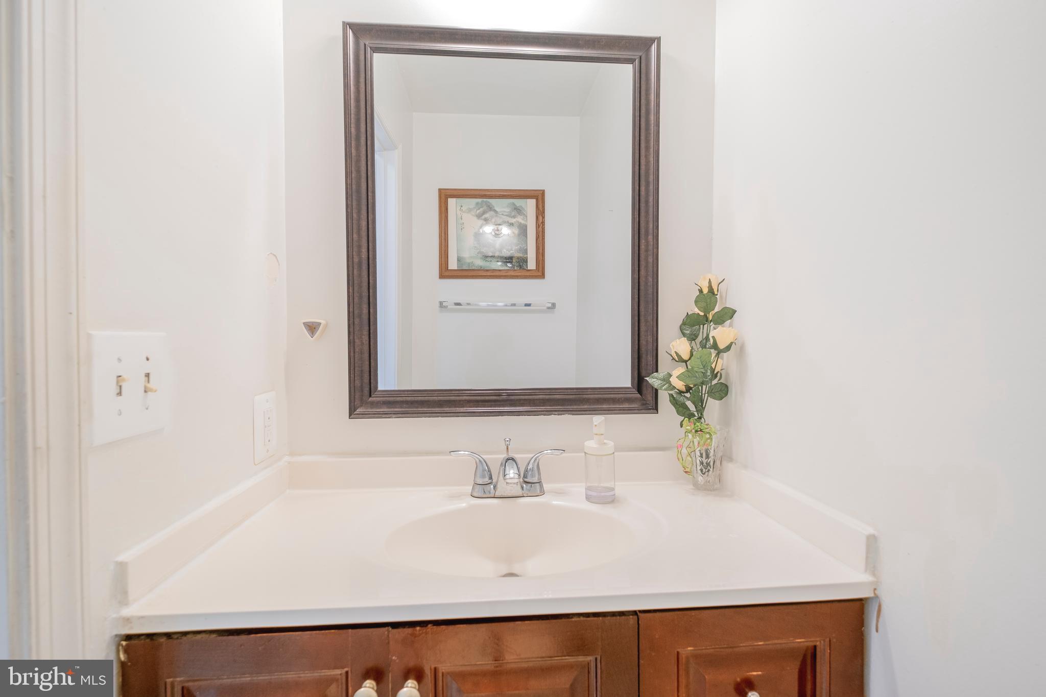 MILL CREEK SOUTH - Residential Lease