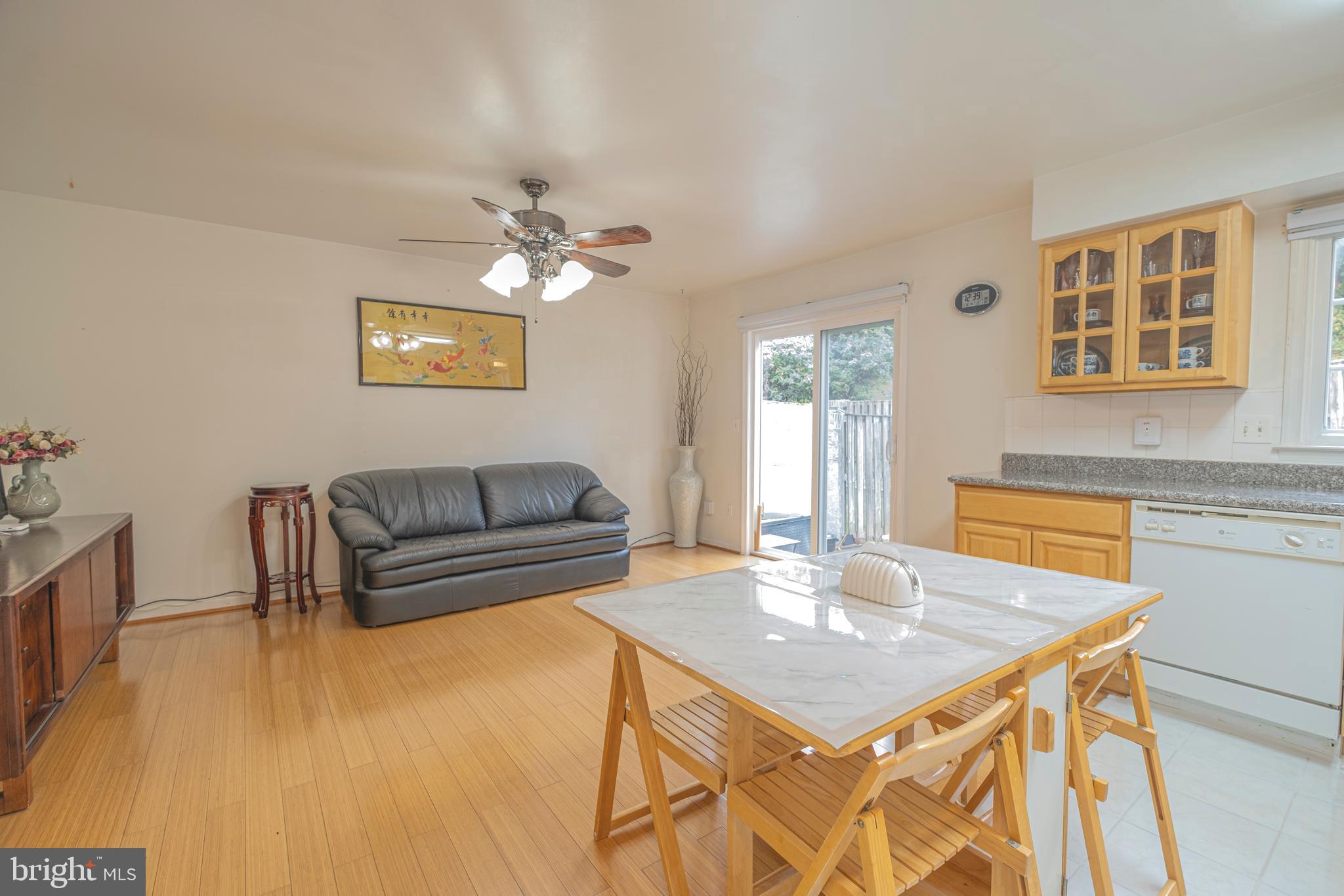 MILL CREEK SOUTH - Residential Lease