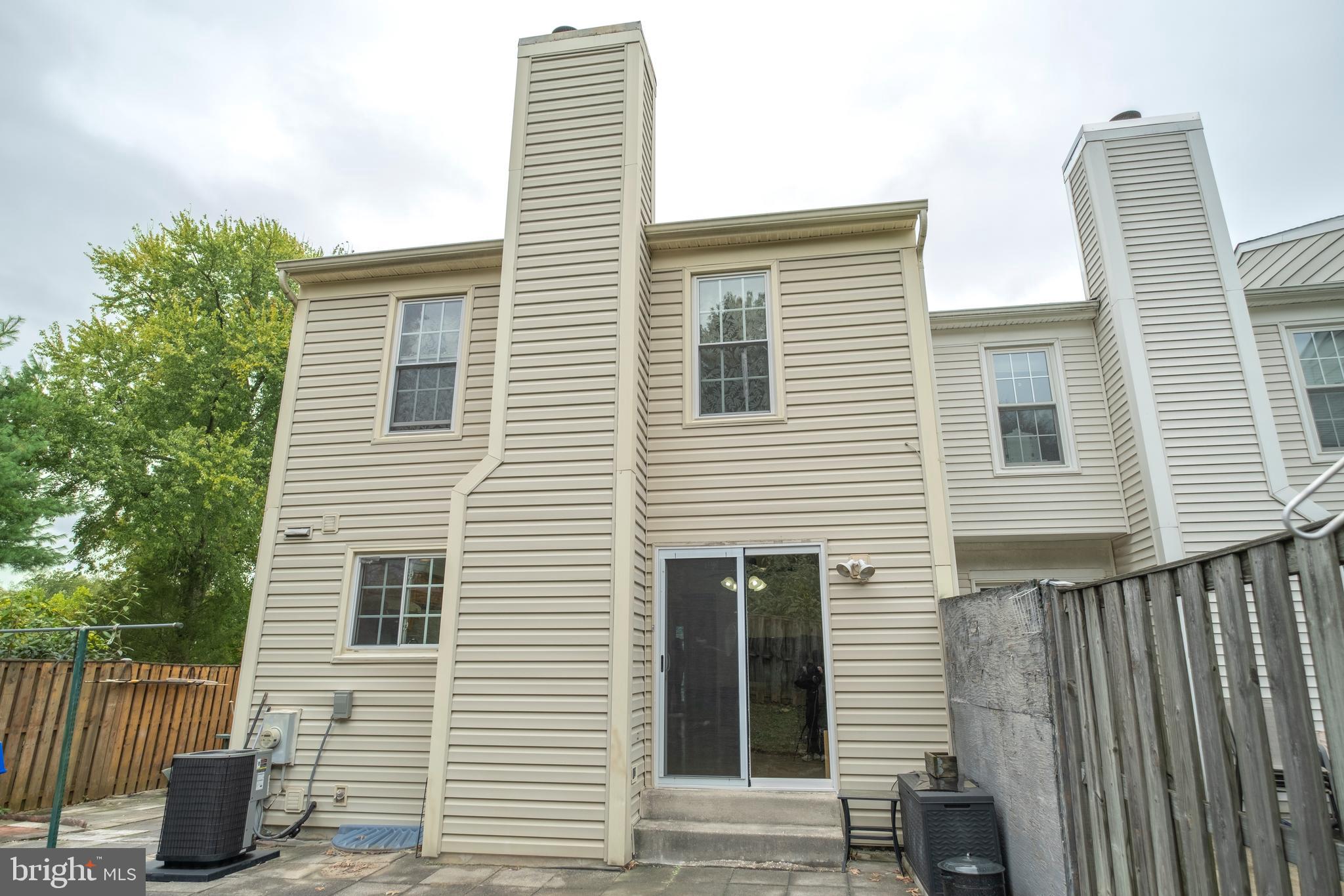 MILL CREEK SOUTH - Residential Lease