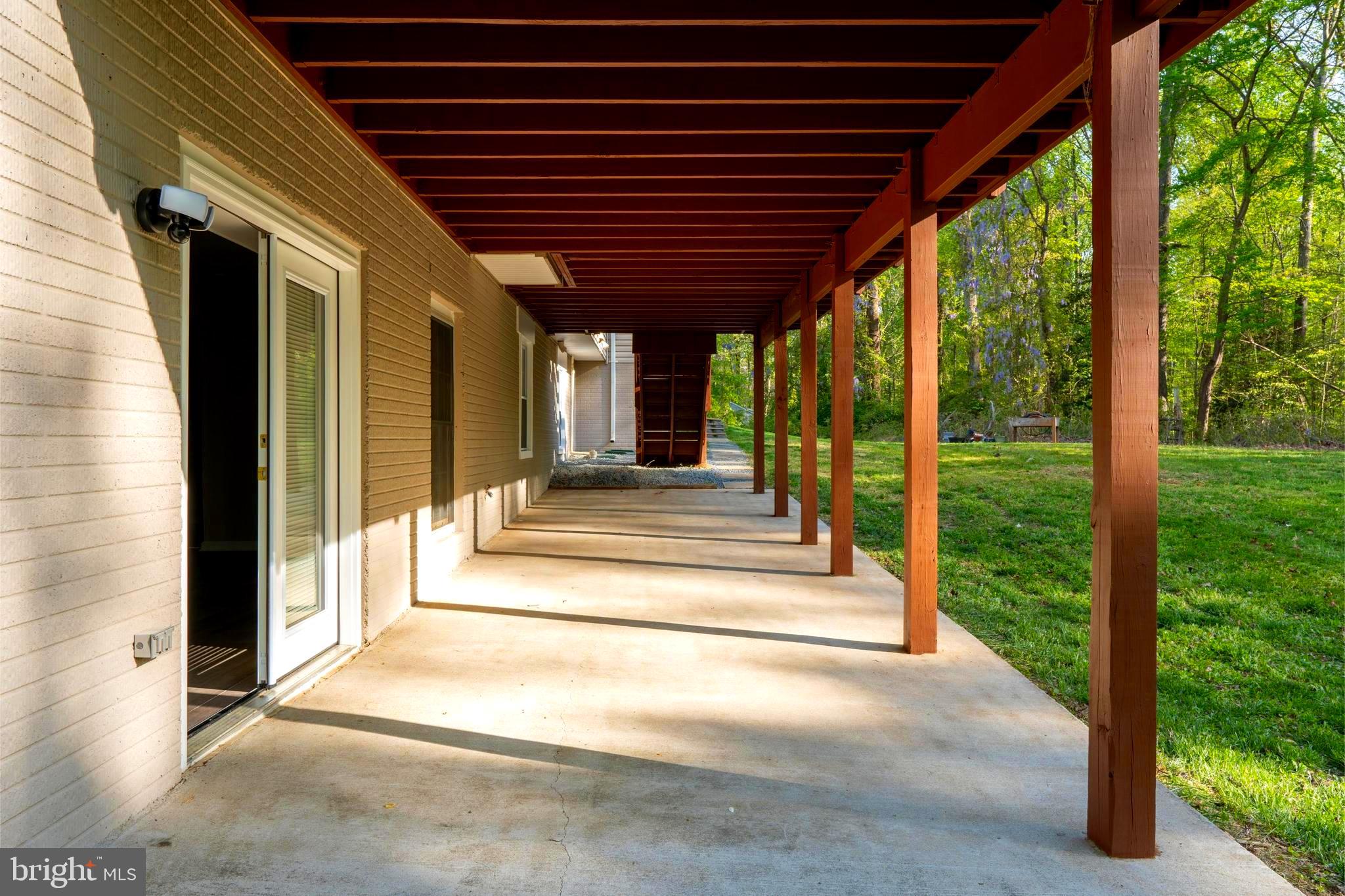 OAK RIDGE ESTATES - Residential Lease