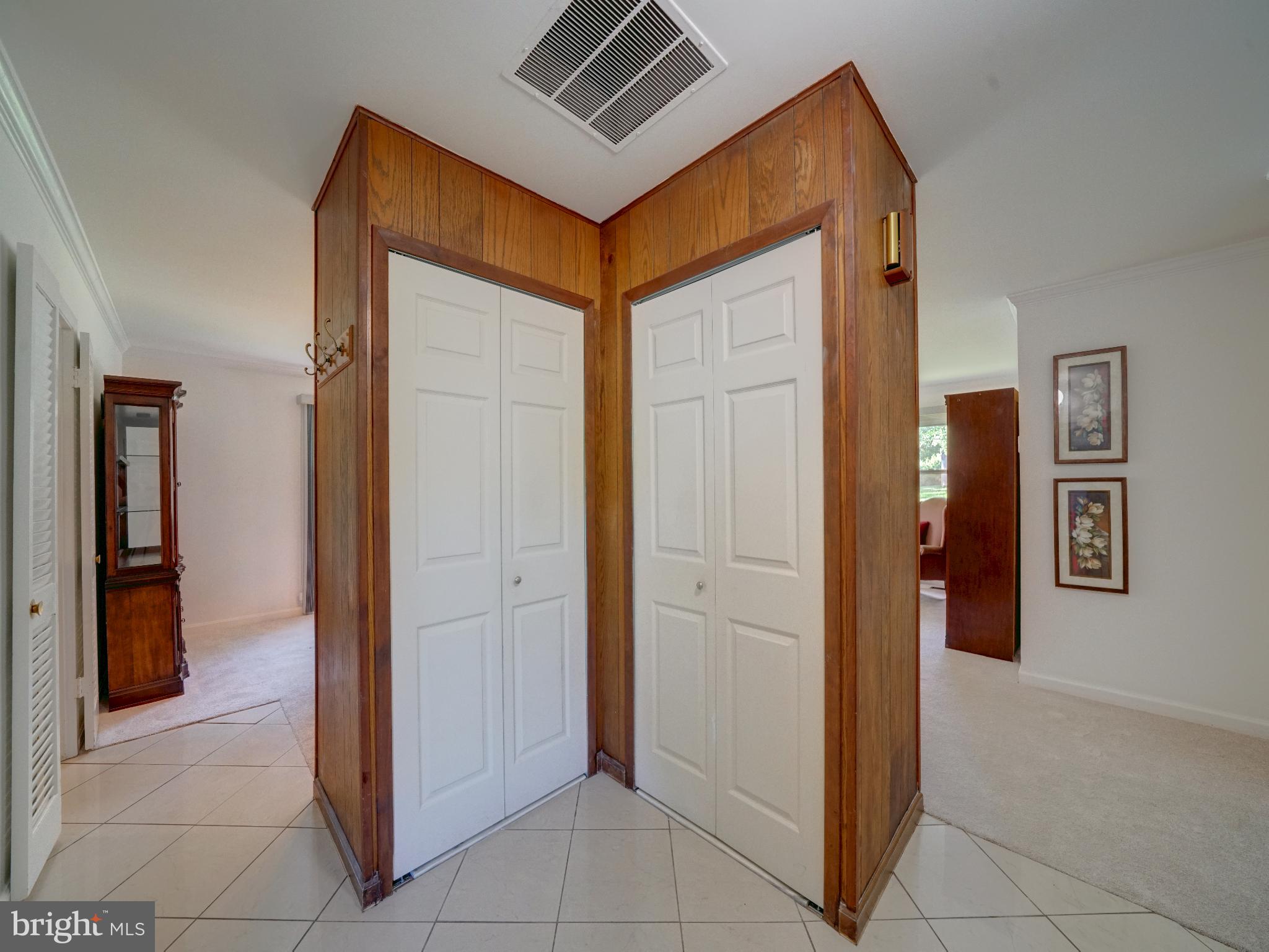 POINTER RIDGE - Residential