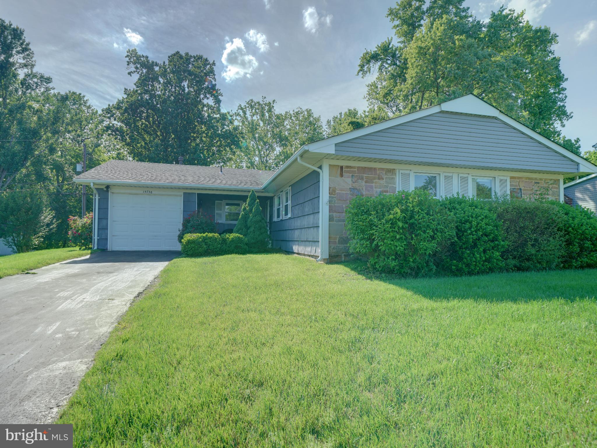 POINTER RIDGE - Residential