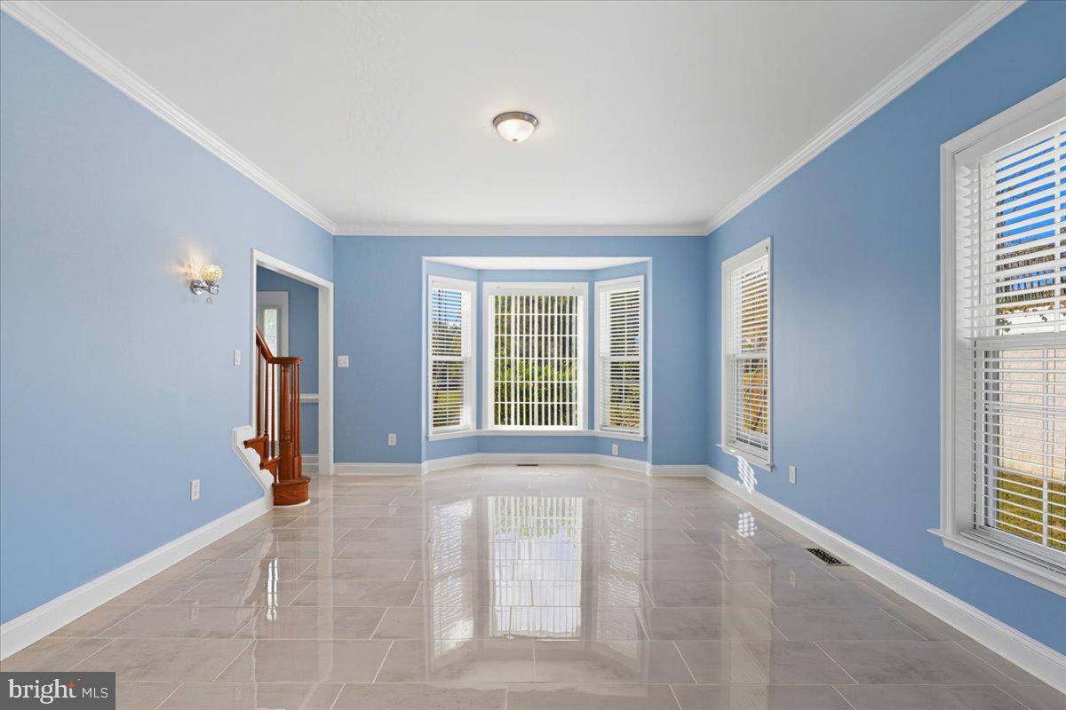 POPLAR HILLS - Residential