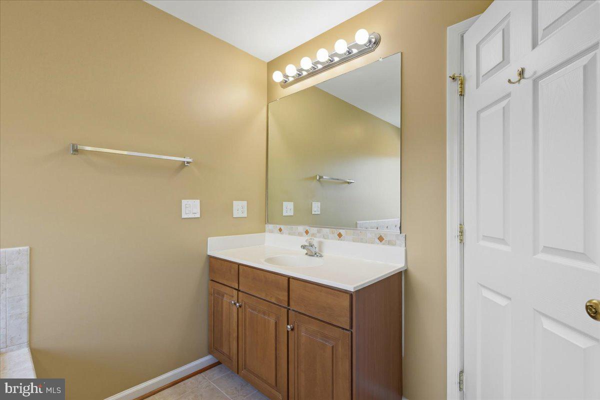 POPLAR HILLS - Residential